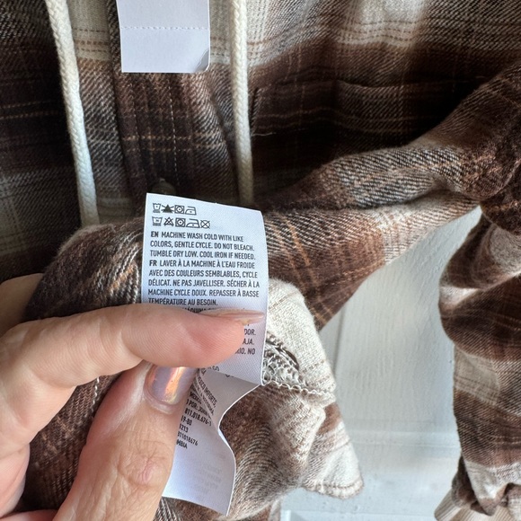 American Eagle men’s brown plaid button up flannel shirt jacket size medium NWT - Picture 7 of 7